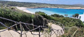 CHARMING VILLA, GOLF AND BEACH ON THE NORTH COAST OF MINORCA.