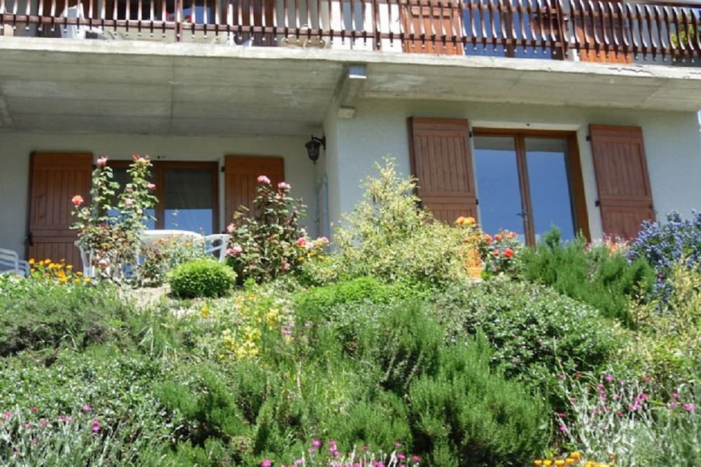 AX LES THERMES T2 PKG PRIVATE CLASS 4 STARS EXCEPTIONAL VIEW