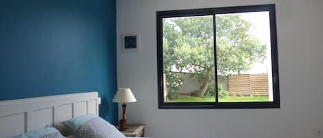 3 chambres, fer et planche à repasser, Wi-Fi gratuit, draps fournis