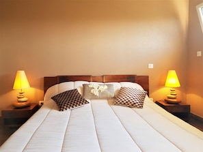 2 Schlafzimmer, Bügeleisen/Bügelbrett, WLAN, Bettwäsche