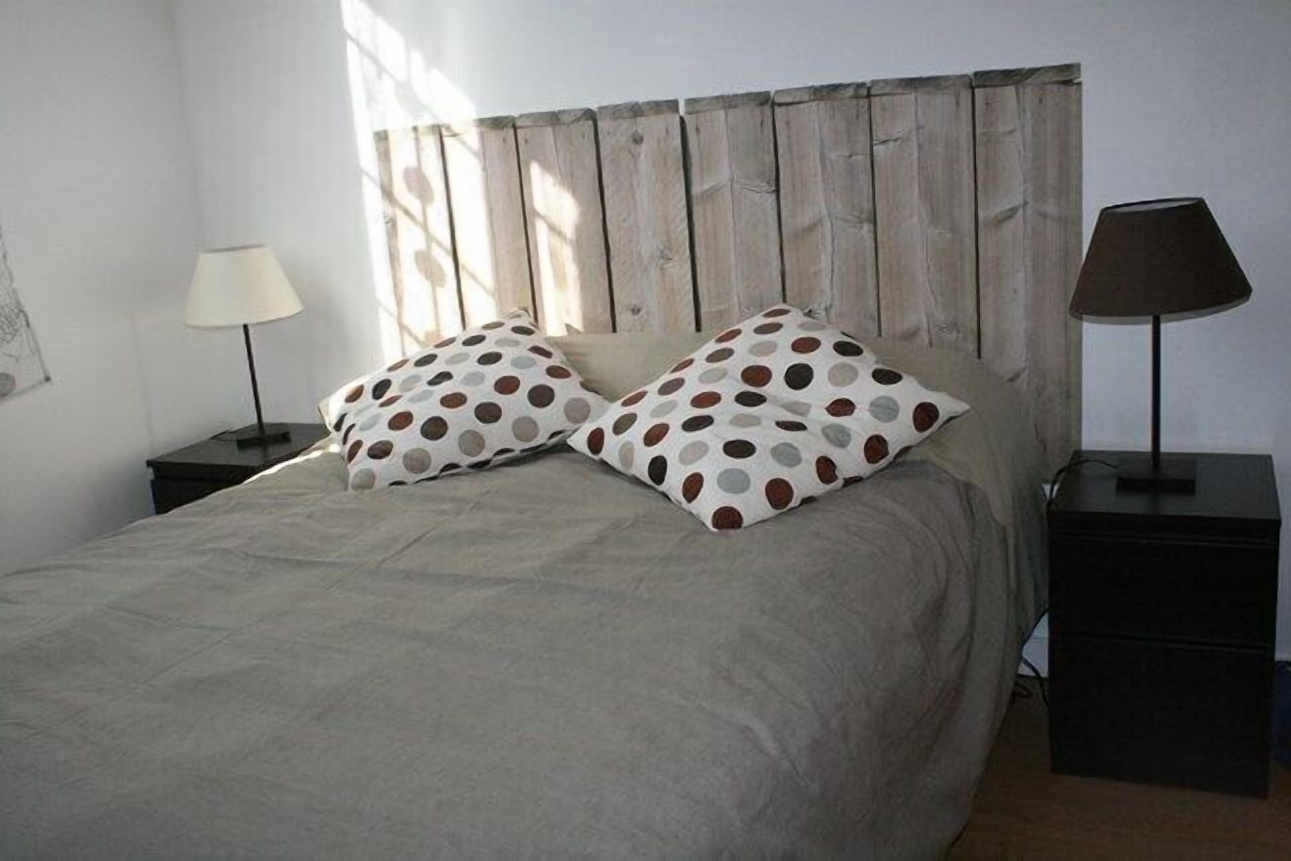 Gîte les Dimeries - La Rochelle holiday home for 2 persons. with garden.