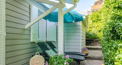 HAUS MEASIDE THE COTTAGE