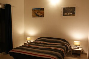 4 chambres, fer et planche Ă repasser, Wi-Fi gratuit, draps fournis