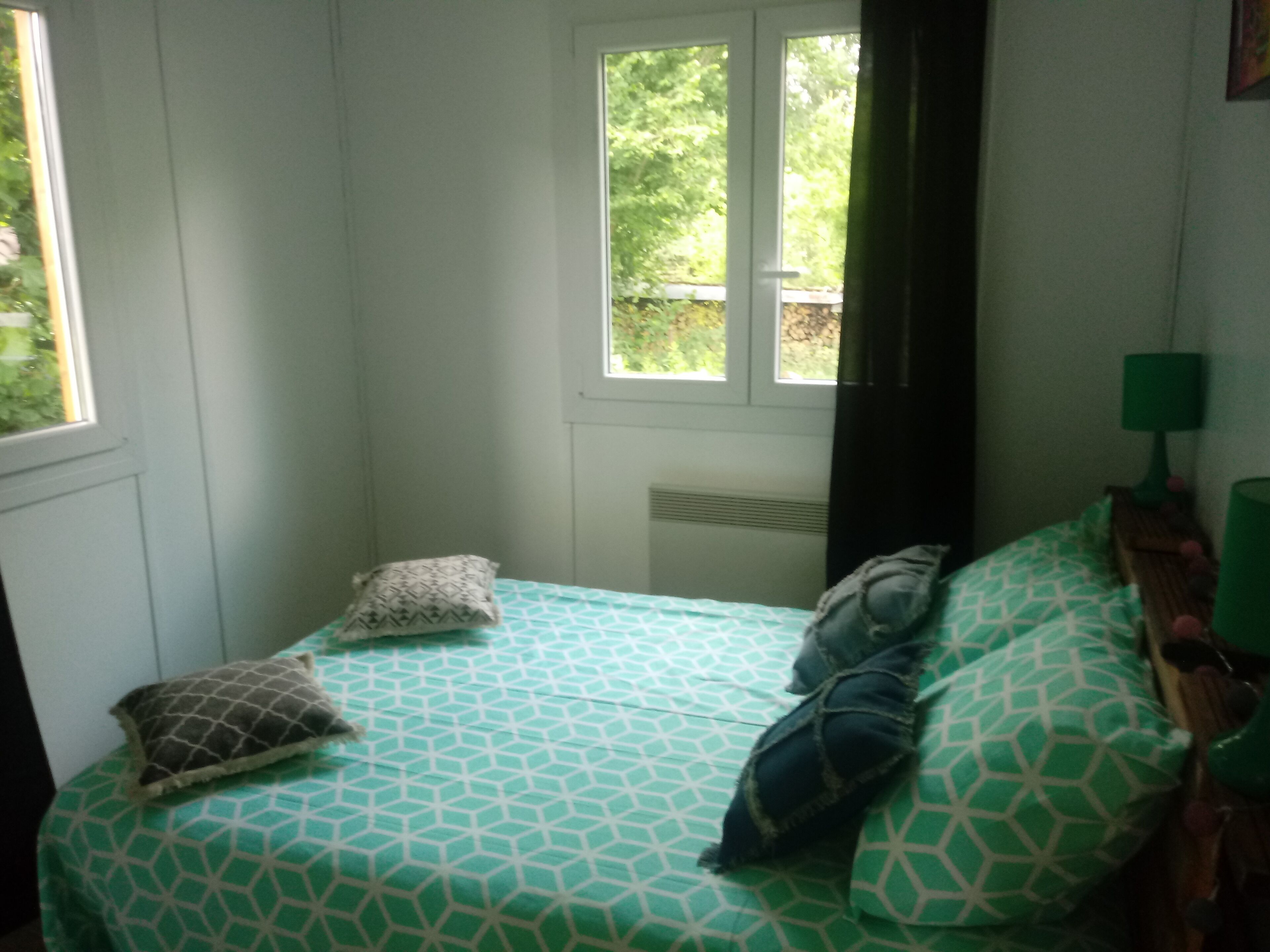 Chalet "L'amitie" at the edge of the "semoy" "semois"