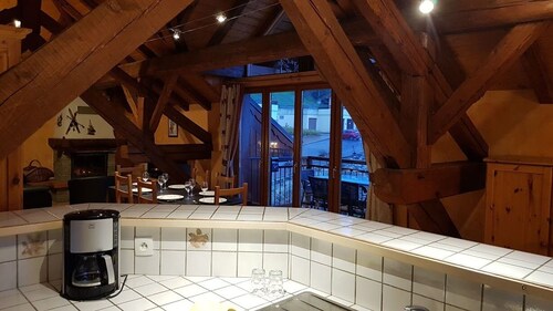 Grand duplex au pied des pistes de Saint Martin et prĂšs de tous les commerces