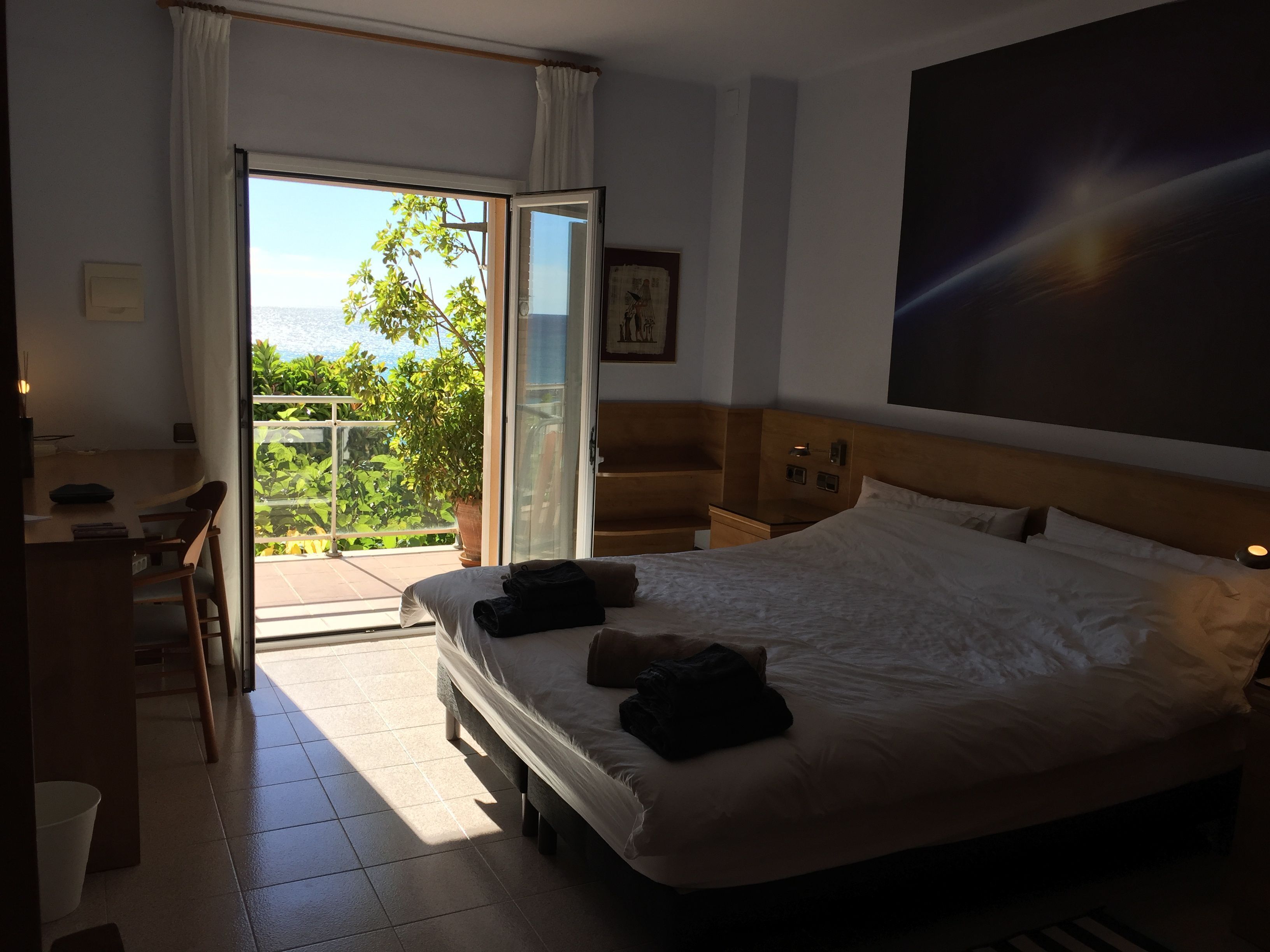4 slaapkamers, een strijkplank/strijkijzer, wifi, beddengoed