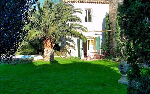 Typical Languedoc grape picker house with swimming pool