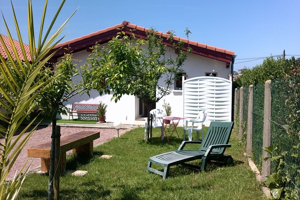 entrée et place de parking