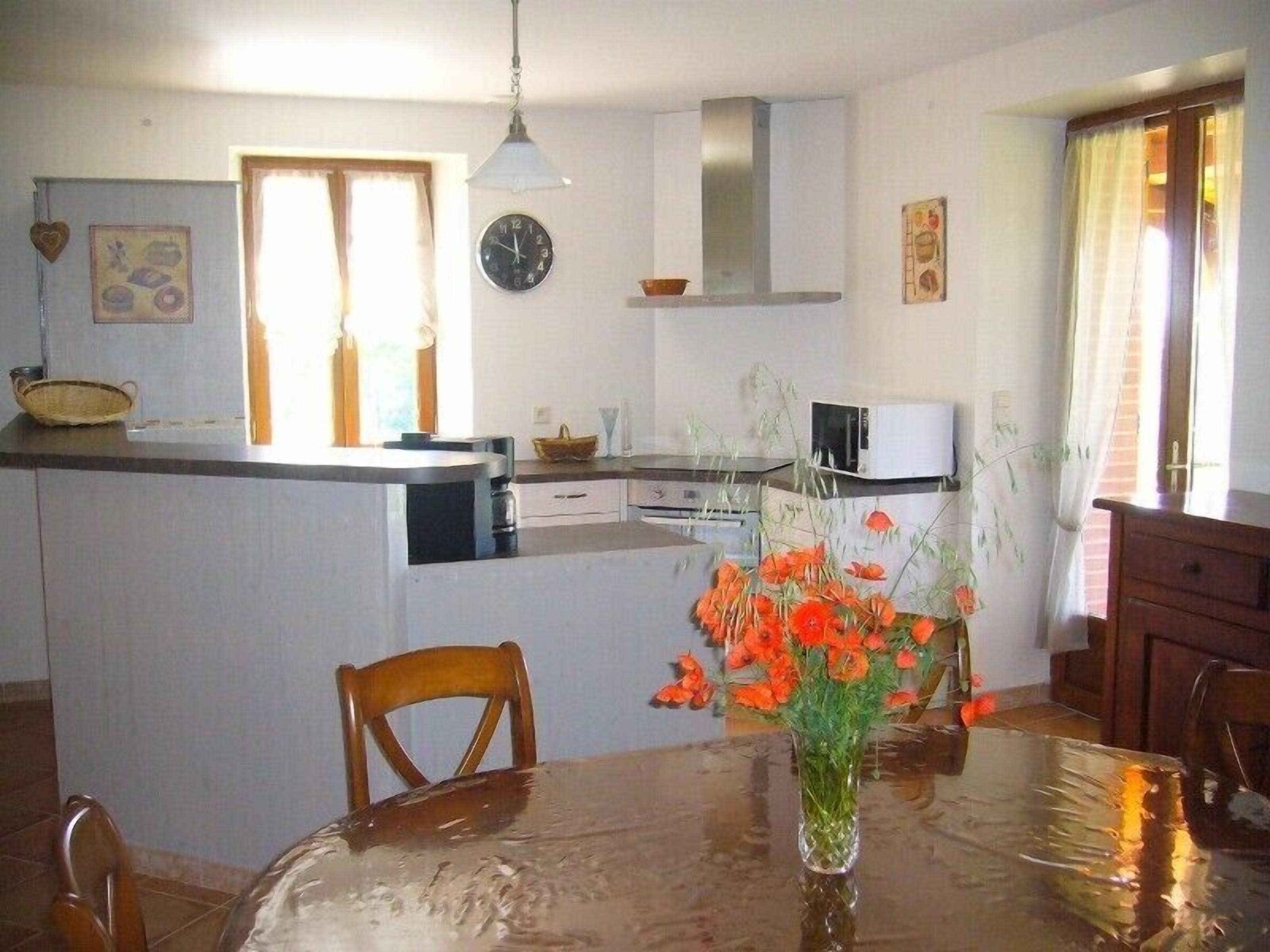 Fully restored cottage, overlooking the Gers countryside and the Pyrenees