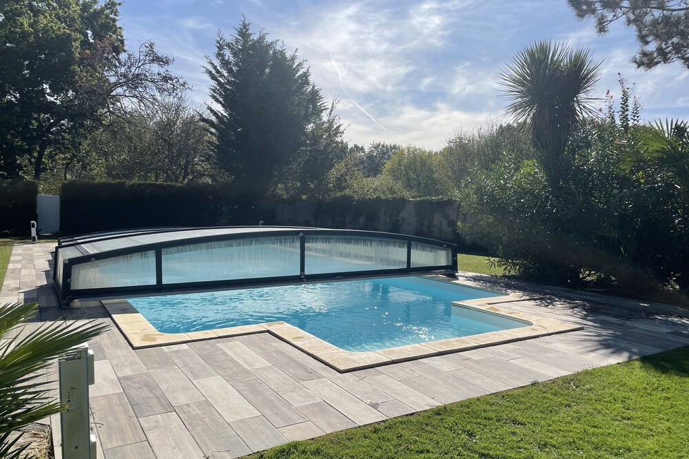 Haus mit privatem beheiztem Pool in der Nähe von St. Emilion