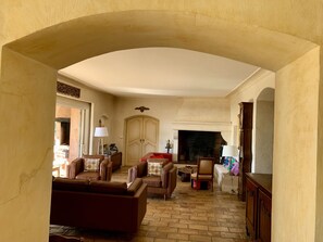 Interior - Big provincial villa outside Monte Carlo (La Turbie)