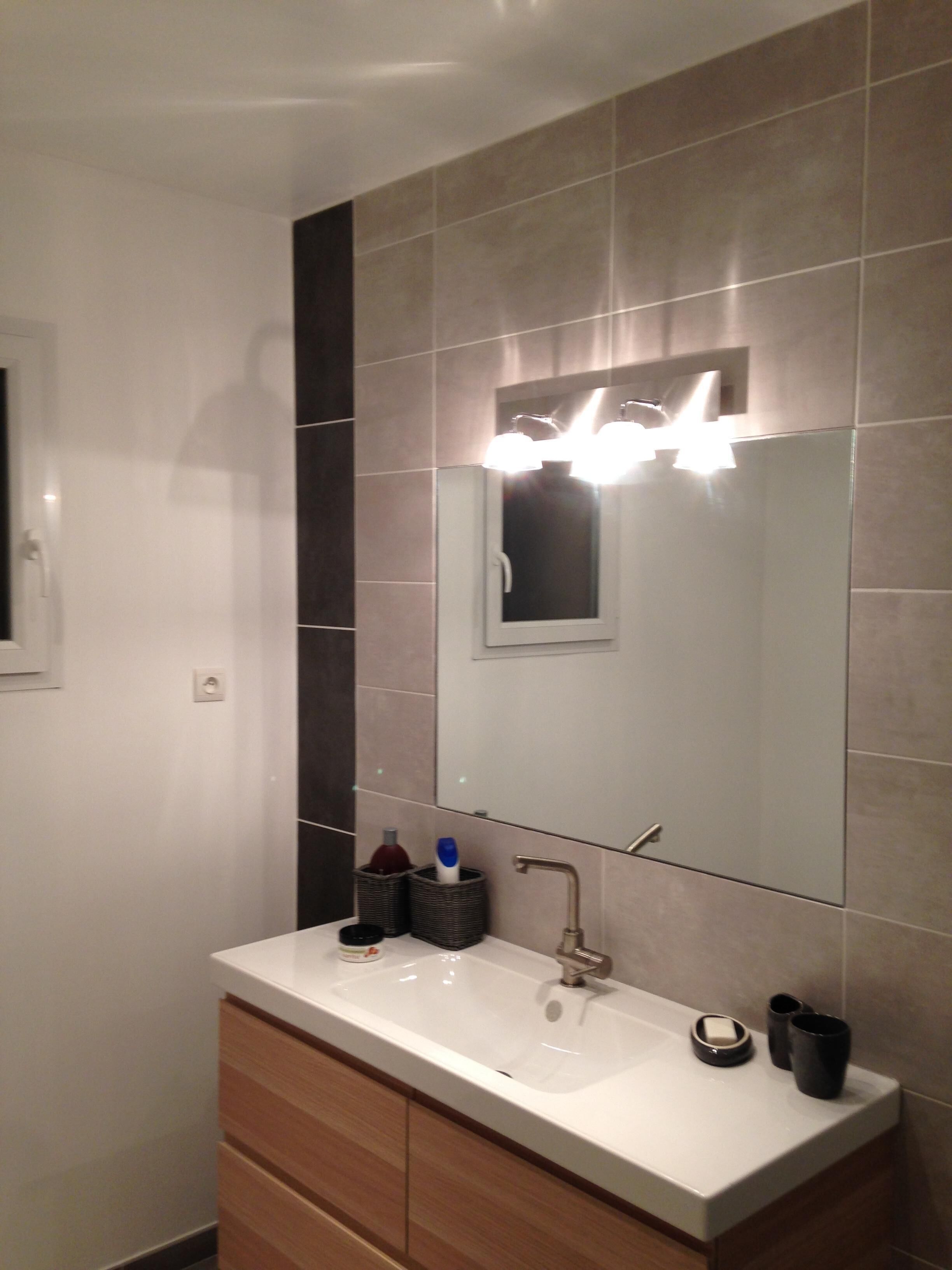 Recent, bright house in the countryside