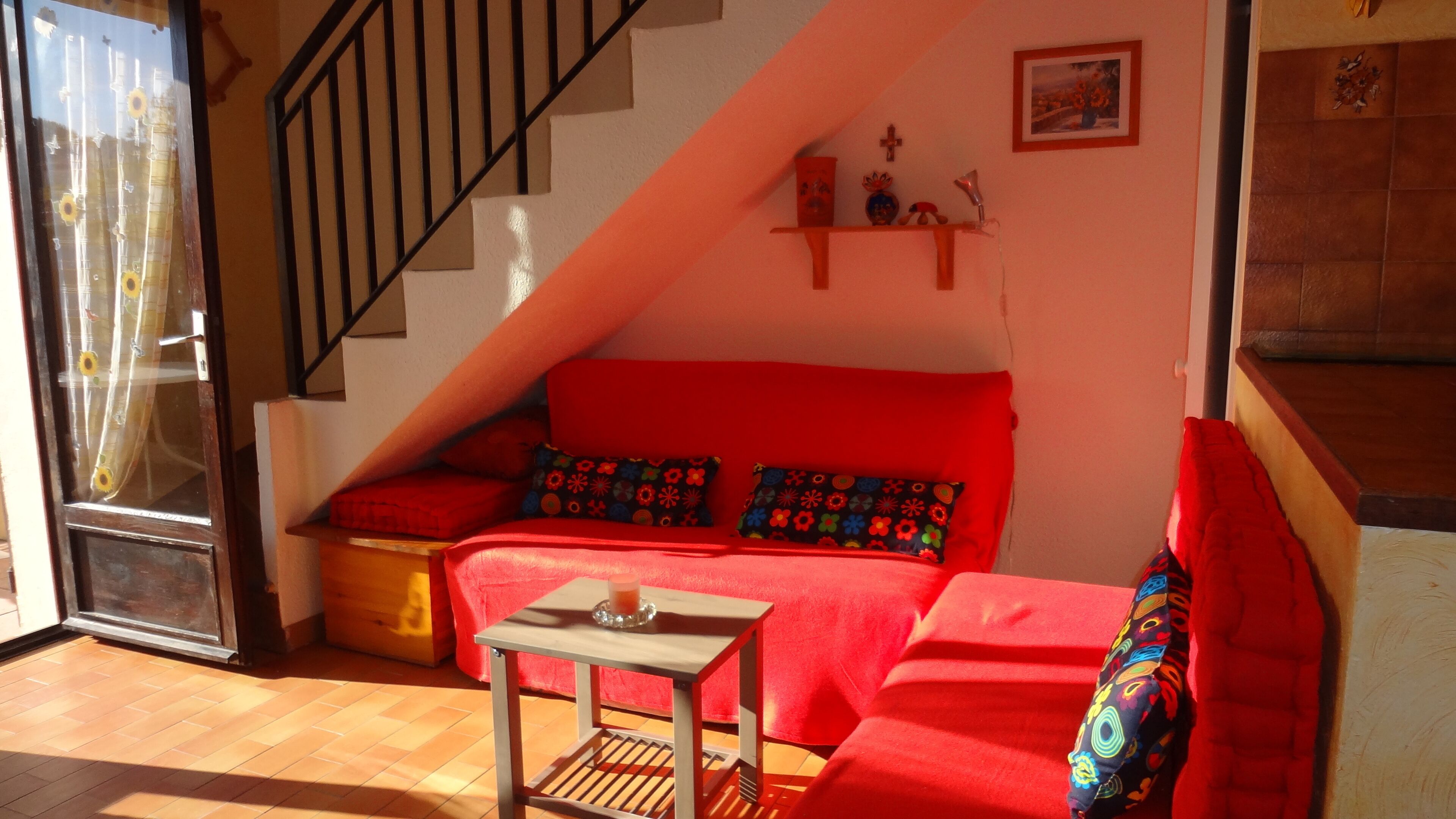 Pretty holiday home on the Giens peninsula, Var, Provencal decor