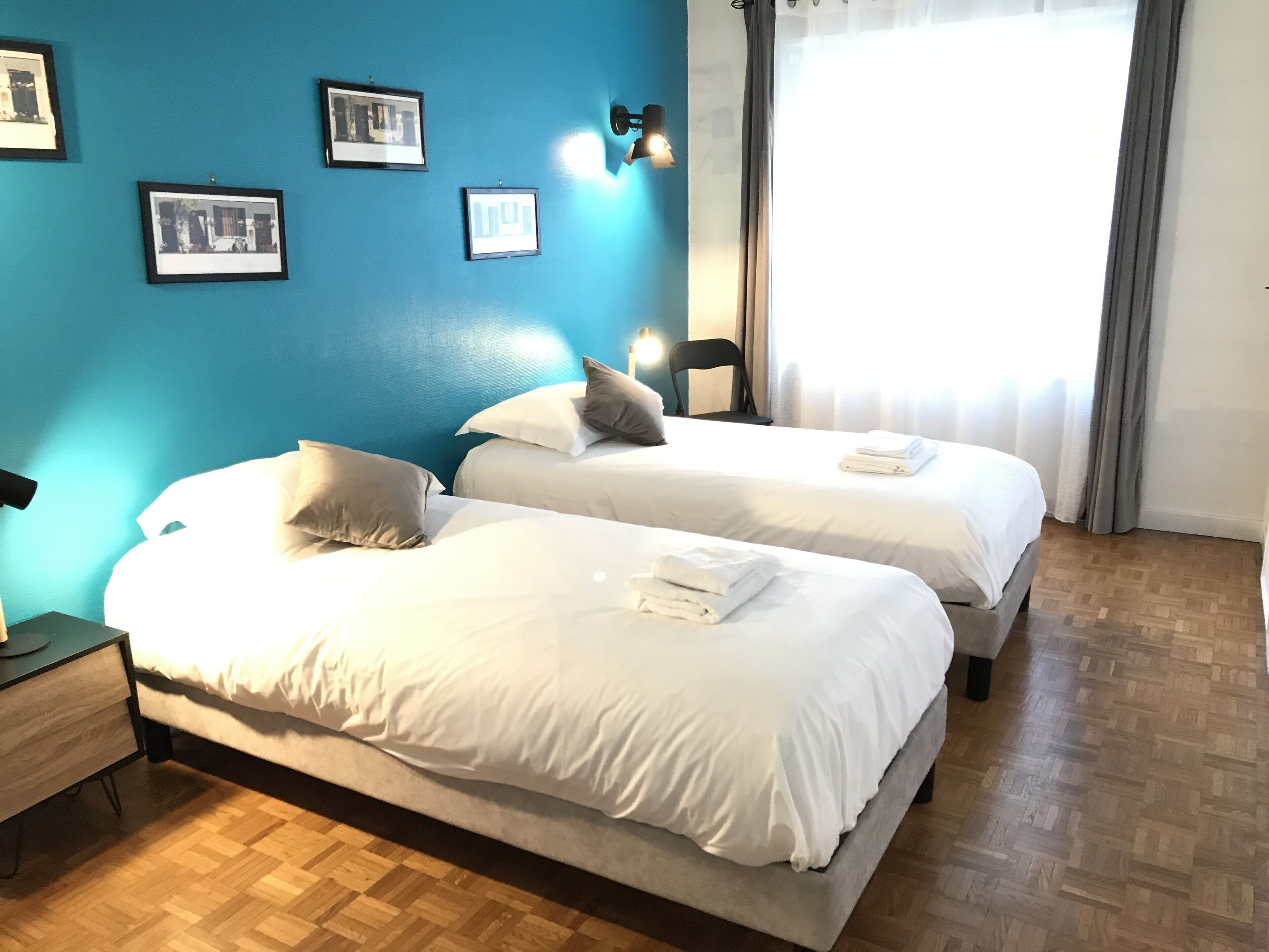 ↟ La Forclaz ↟ Downtown & Lake, Balcony, Parking