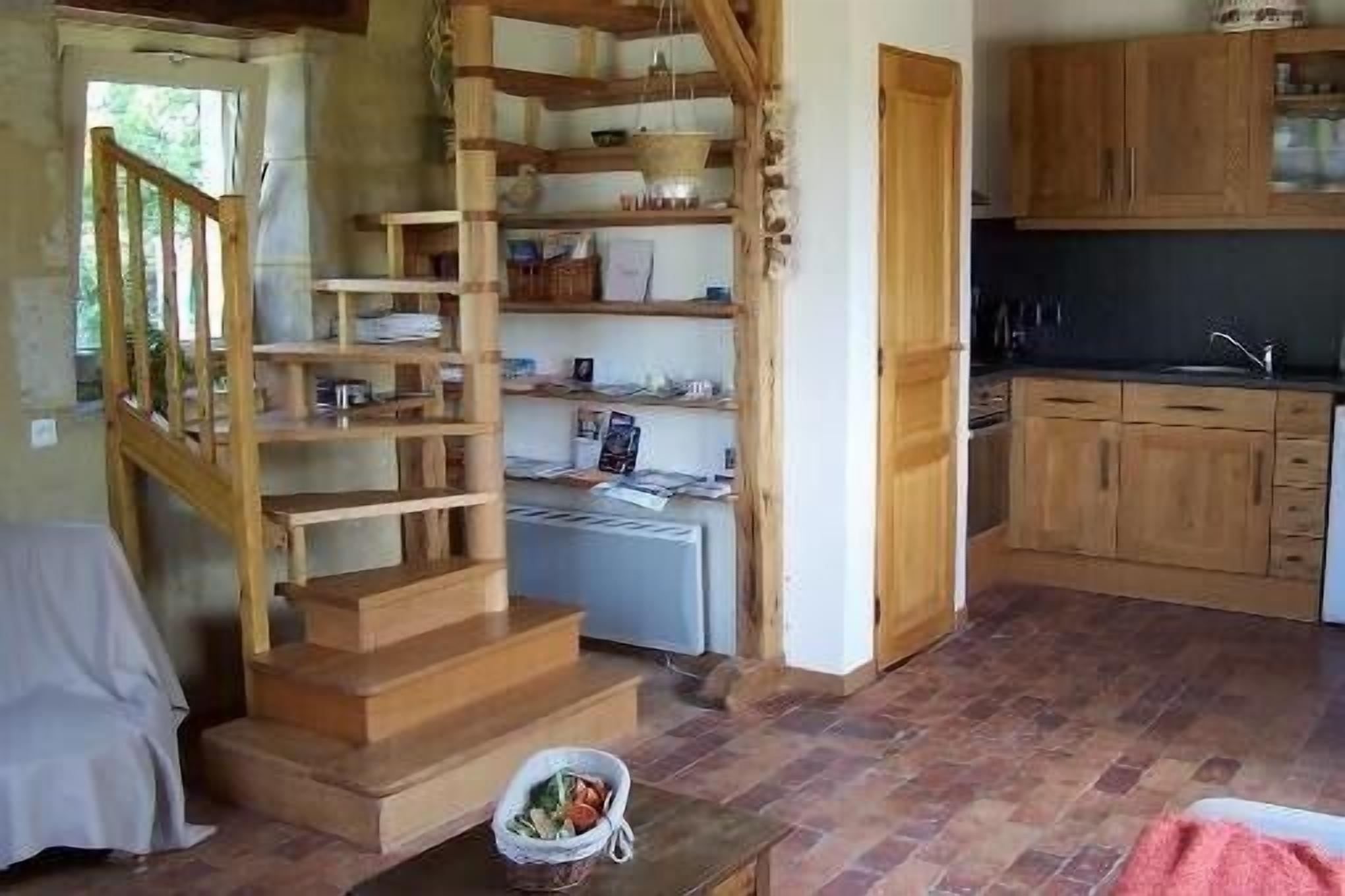 Rustic country house renovated in the heart of the forests