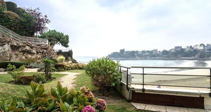 à 200 m de PLAGE maison en pierre avec jardin arboré
