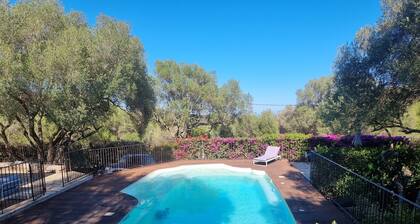 Villa de charme piscine privée chauffée, jacuzzi, Palombaggia, Porto Vecchio