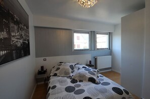 5 dormitorios, tabla de planchar con plancha, wifi gratis y ropa de cama