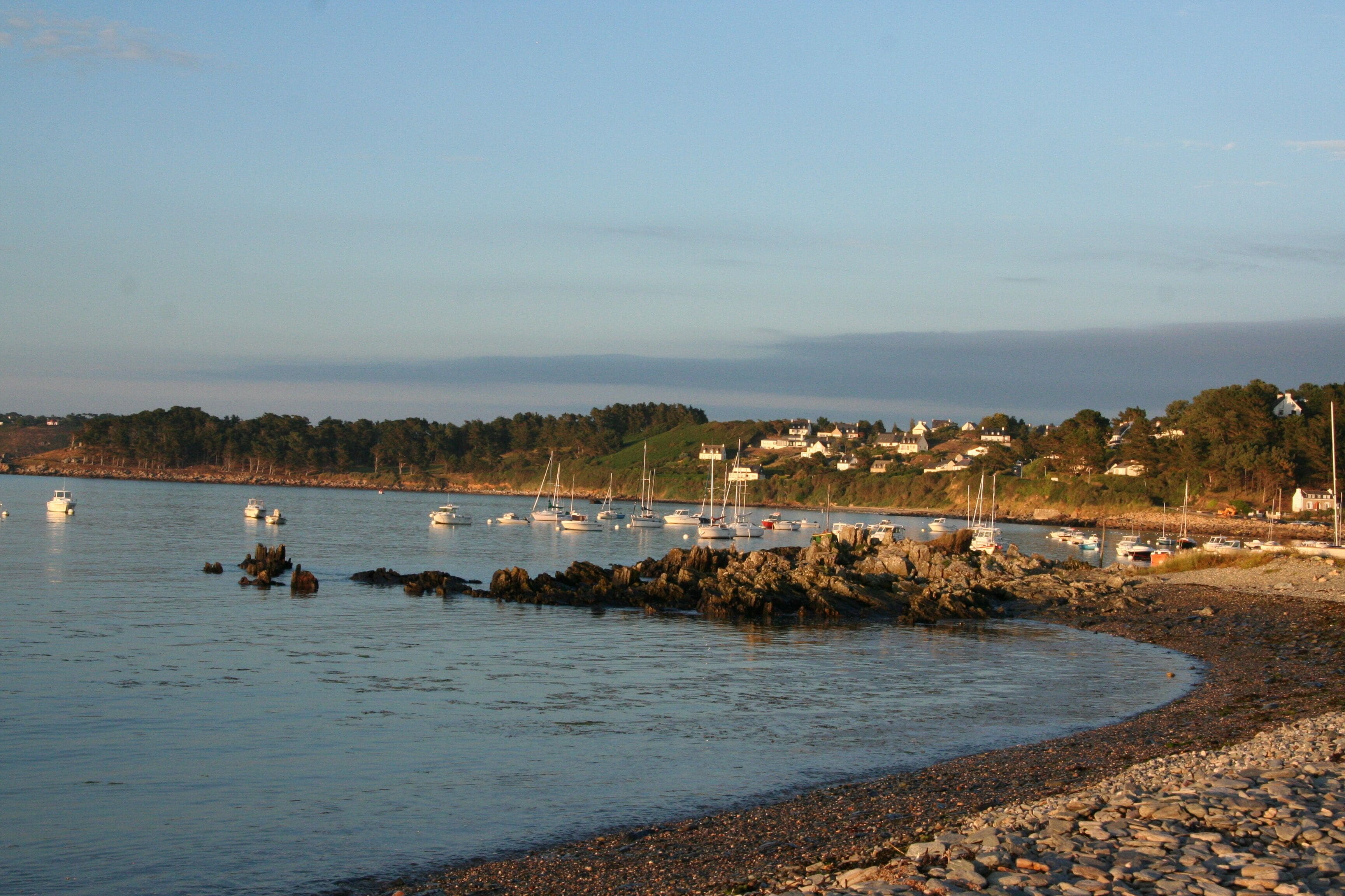 Beach nearby, sun loungers