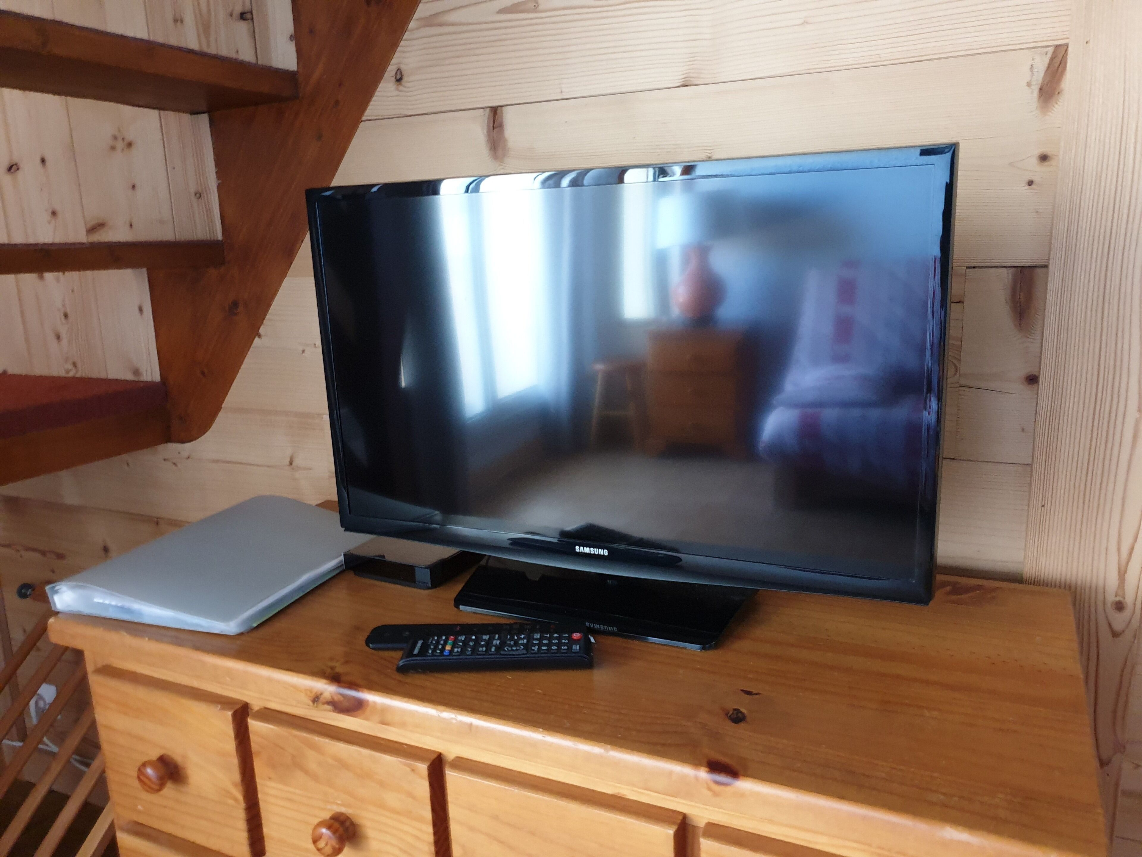 Appt centre ville 65m². Terrasse avec vue magnifique des Montagnes.  Garage&Wifi