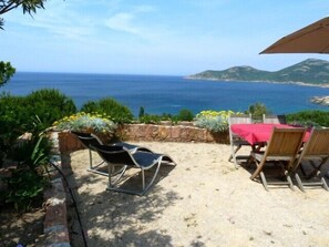 Outdoor dining - Quiet village, panoramic view, Scandola reserve, warm river Le Fango (Galéria)
