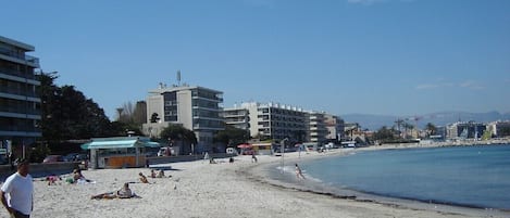 In StrandnÀhe