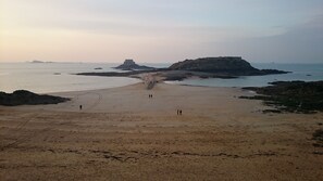 Beach nearby - BEAUTIFUL APARTMENT OF CHARACTER 58 m2 (Saint-Malo)