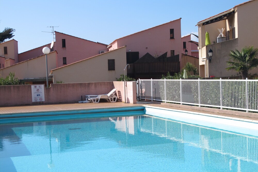 PORTICCIO APPART DUPLEX 50M2. 6P. Pool. 200m Strand. 150m Alle Geschäfte