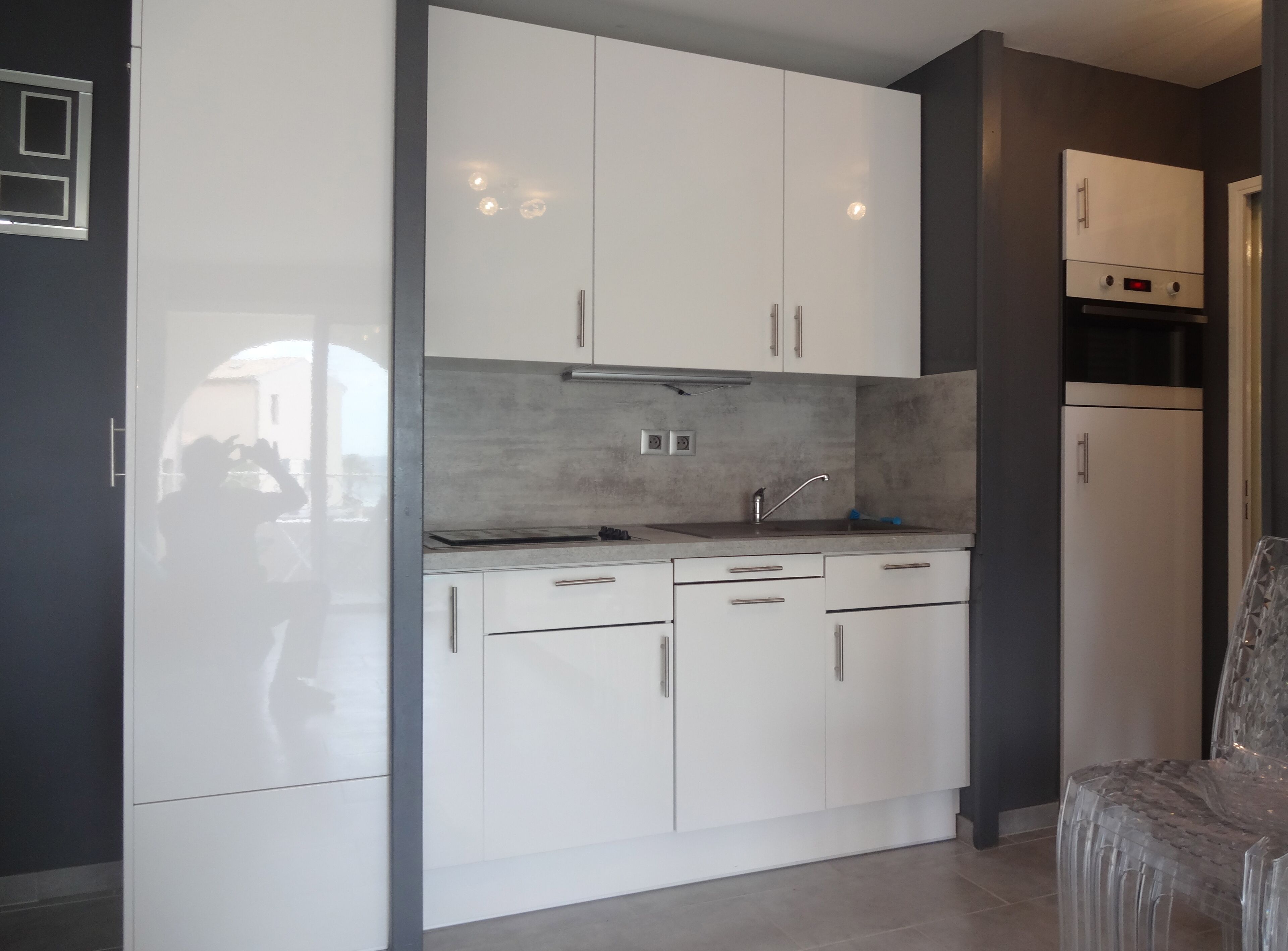 Superb T2 sea view-pool and 100m from the beach 