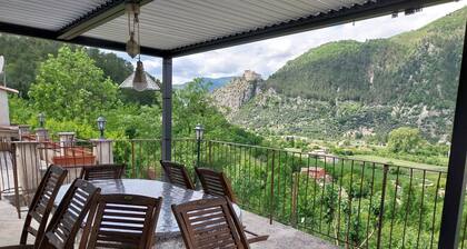 maison de vacance de rĂȘve-calme repos-animaux acceptĂ©s-vue UNIQUE sur citadelle