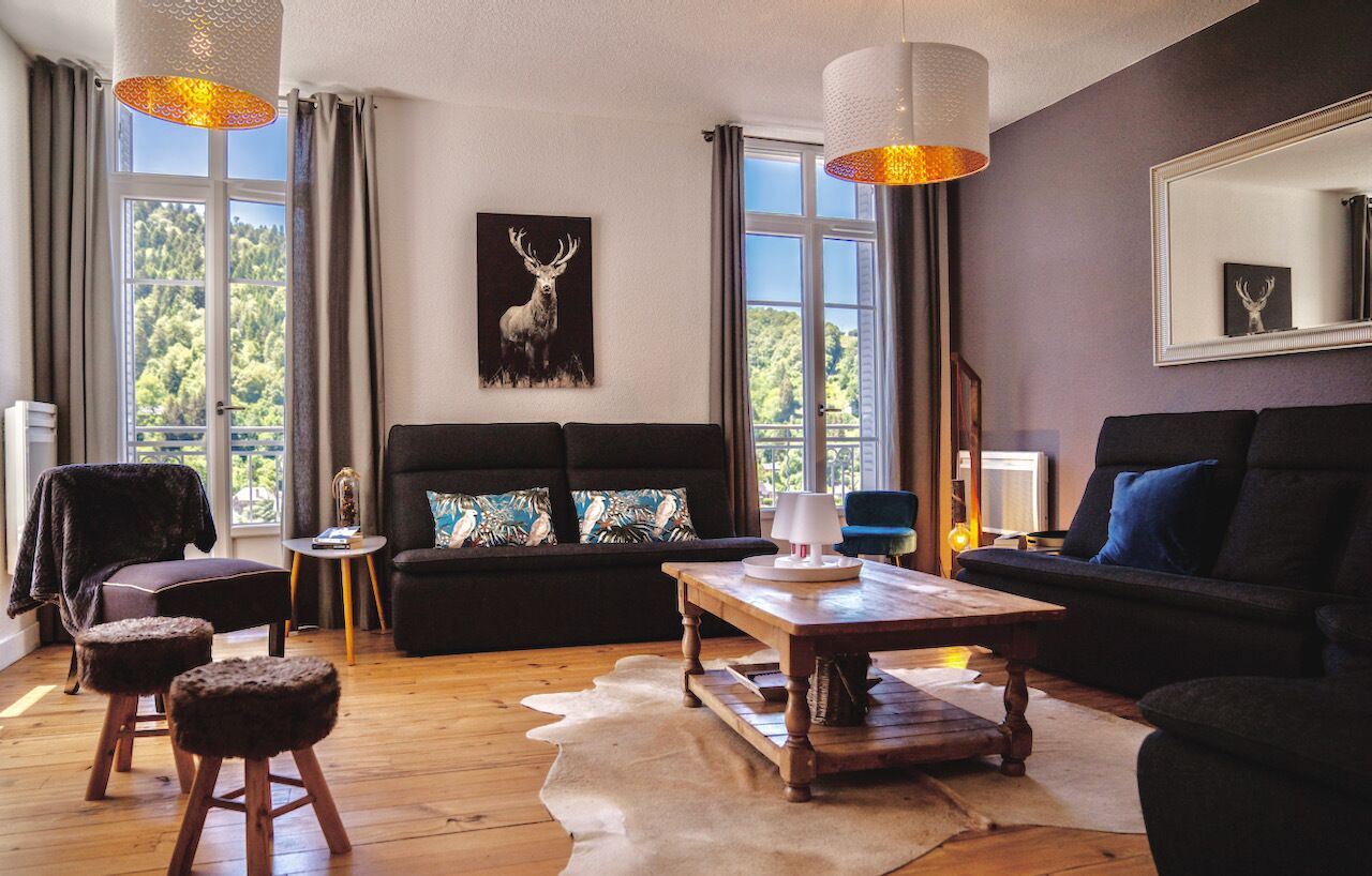 Villa de charme -14 pers -au Mont-Dore-Superbe Vue-Terrasse-Garage