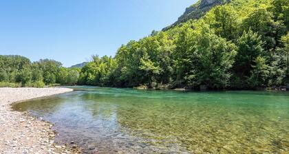 Contemporary 5-star villa Design & Nature ® Spa Private beach Gorges du Tarn