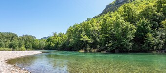 Contemporary 5-star villa Design & Nature ® Spa Private beach Gorges du Tarn