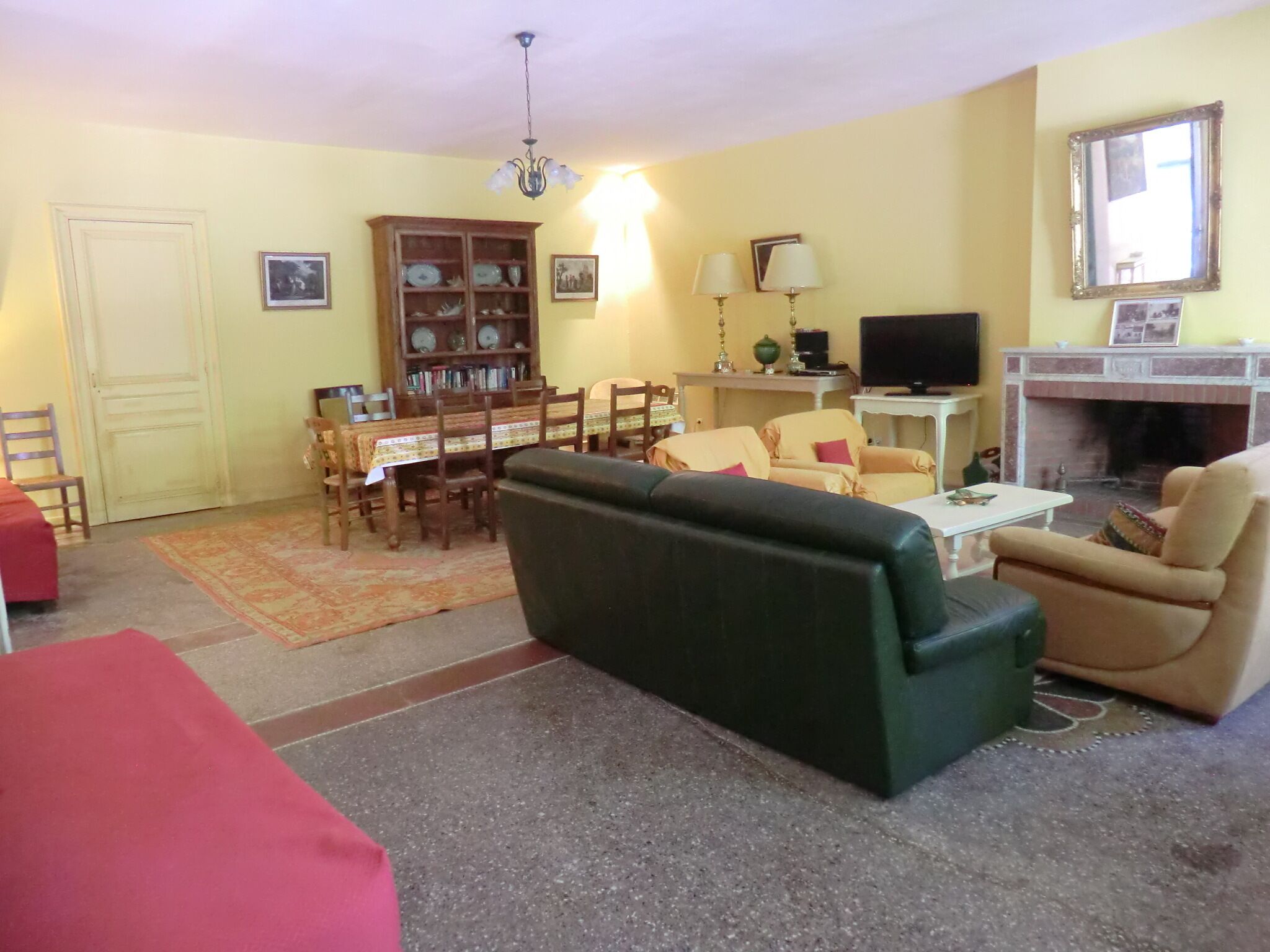 Dom St Pierre du Rebaut - House-park-exceptional pool landscaped near beaches