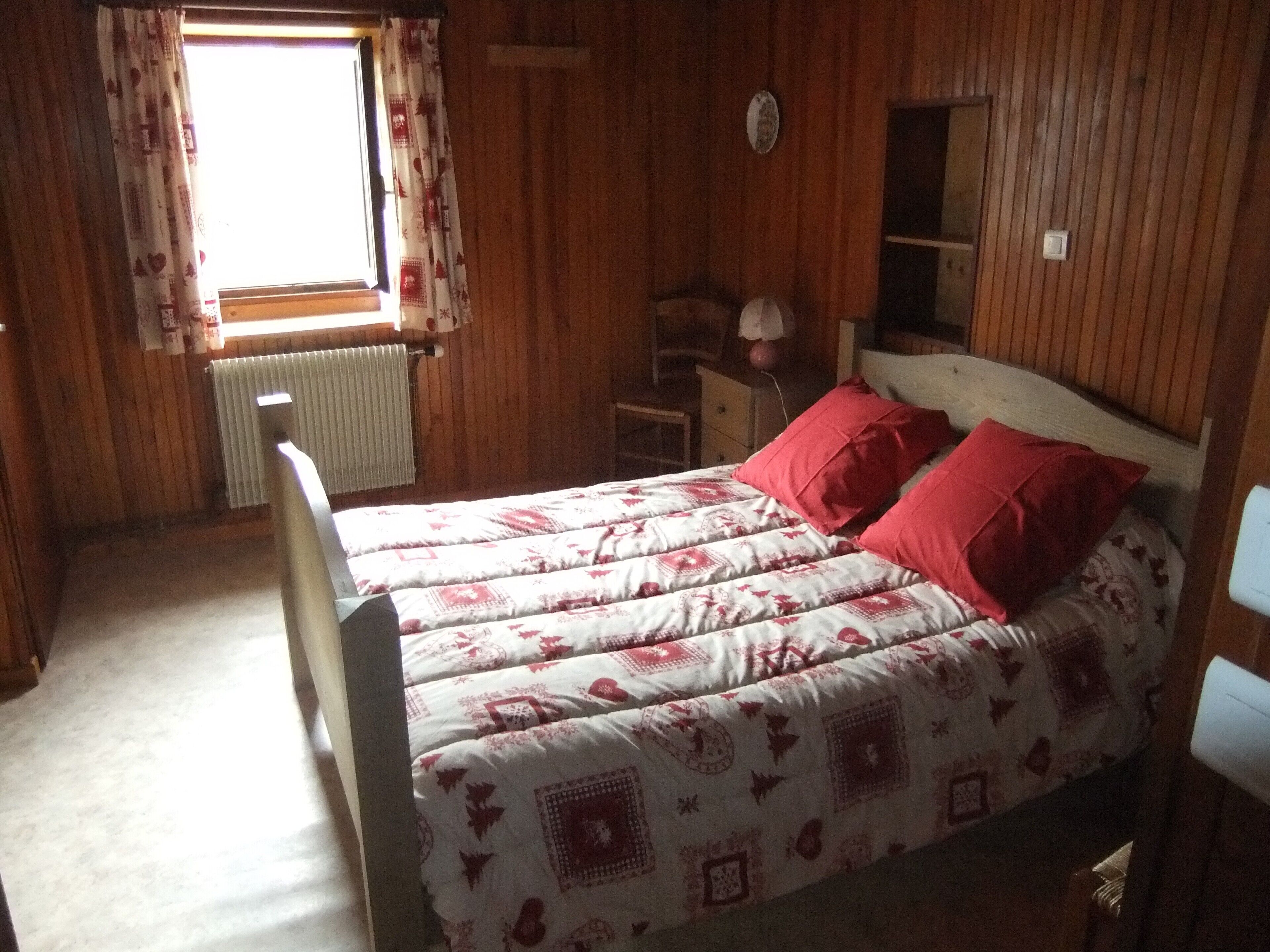 CHALET THE JUMPER **. 74230 THÔNES