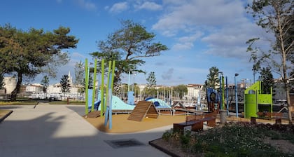 2 piĂšces+terrasse sur vieux port