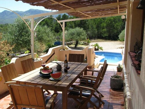 Wonderful country house with private pool