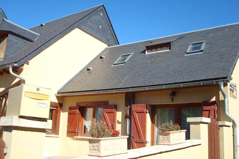 Le Clos d' Azet, Small house near St-Lary-Soulan and Val Louron with WiFi