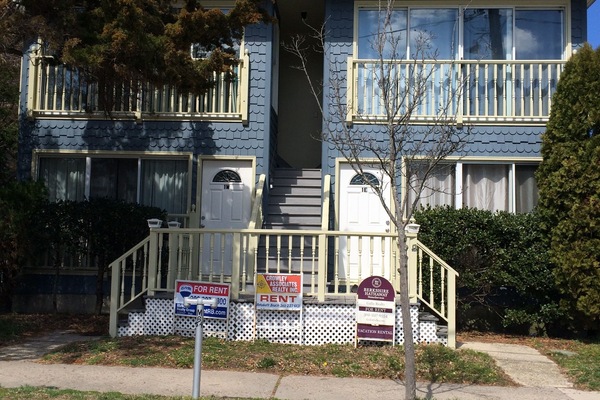 Front of building. Condo is upper left.