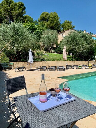 Self-catered villa with private pool in a flowery garden with trees