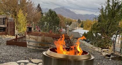 Prairie Rose Guesthouse - Mansikan erämaa oveltaessasi