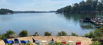 Close to Mountains, Clemson, Asheville, Marina & Best Lake in the Carolinas