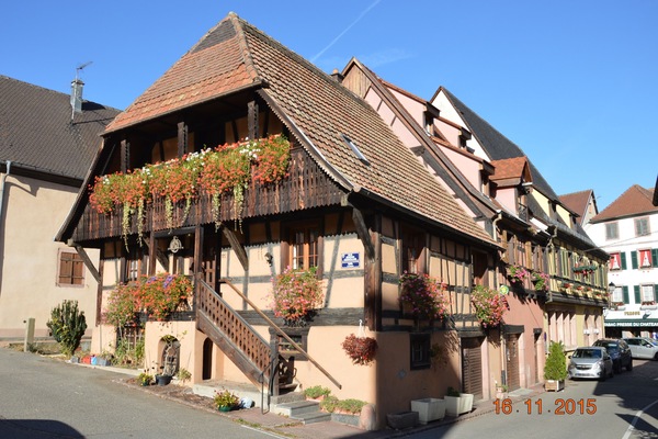 GĂźte les cigognes