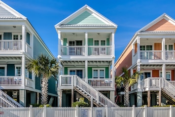 Green villa for rent. Upper and lower decks overlooking pool and ocean..ahhhhh!!