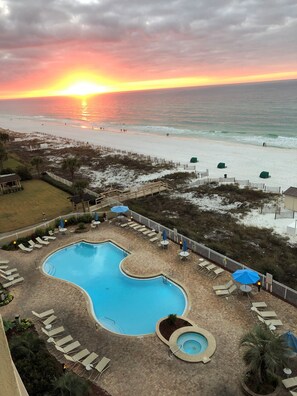 Outdoor pool, a heated pool