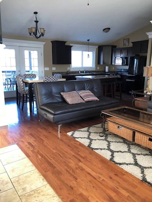 Smart TV, fireplace, offices