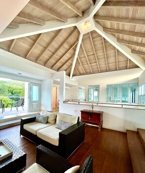 Interior - OCEAN VIEW VILLA WITH PRIVATE POOL ,STEPS FROM SECLUDED BEACH, GATED COMMUNITY! (Yabucoa)