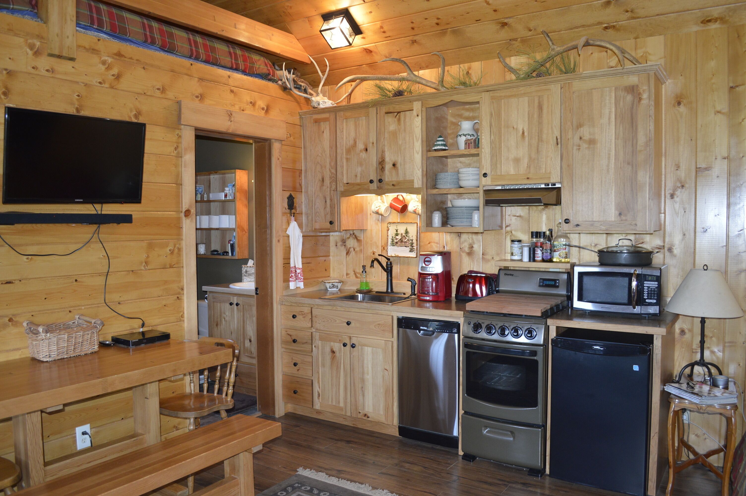 Beautiful Mountain Getaway Set In The Scenic Plain Valley Near Leavenworth, WA.