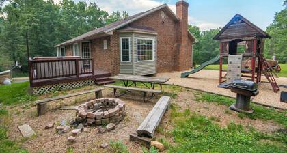 Old Wagon Lodge In Shenandoah Woods - Starlink Satellite Wi-Fi