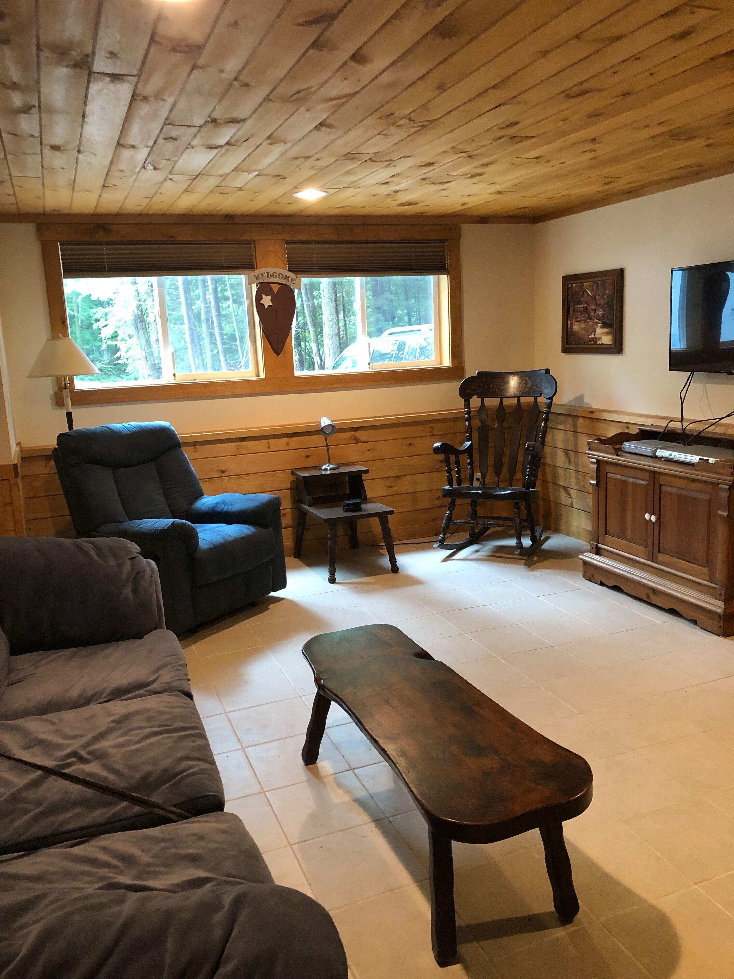 Pet friendly, near skiing, hiking , 3 bedroom, 2 baths, 4 beds.